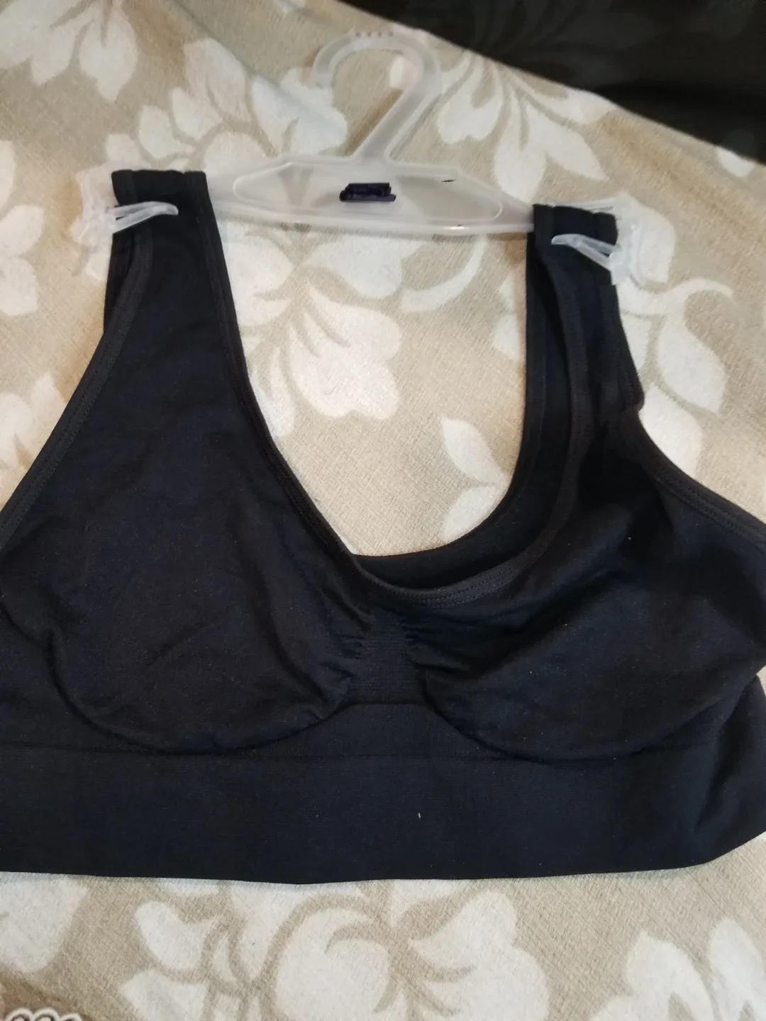 New Black Sports Bra - Size XL/1X