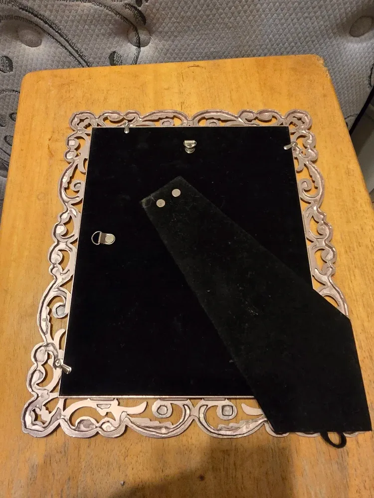 Ornate Picture Frame image indicator(2)