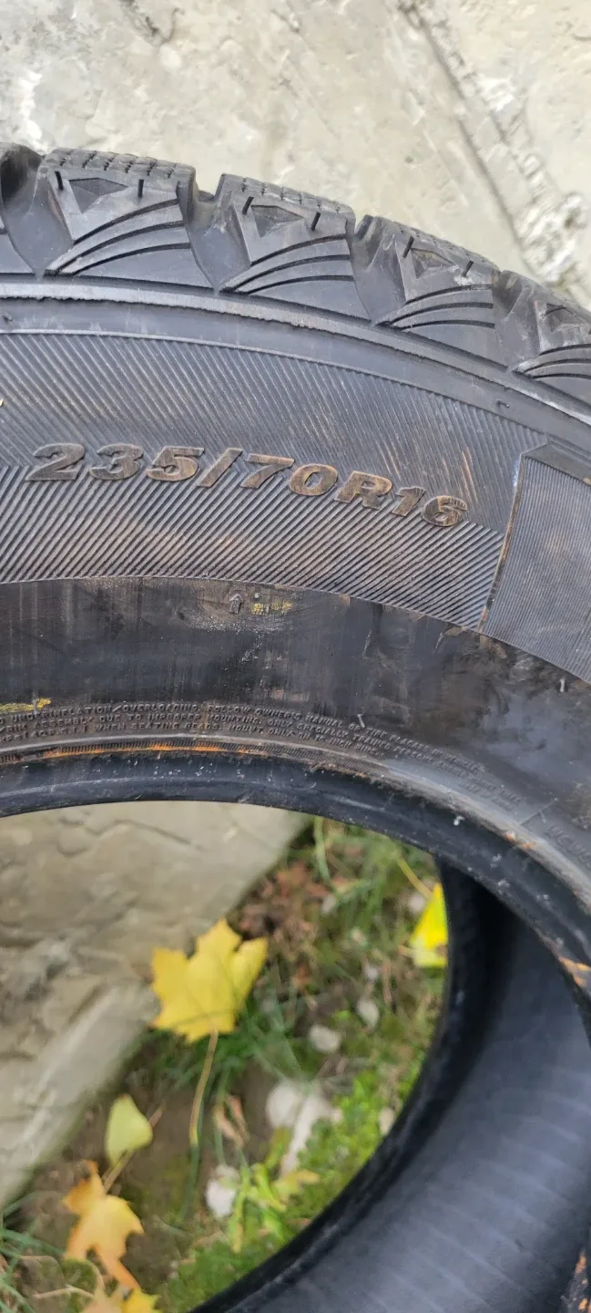 Arctic Claw Weathermaxx 235/70R16 Winter Tires image indicator(3)