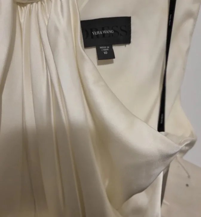 Long Vera Wang Dress/Gown (New) image indicator(2)