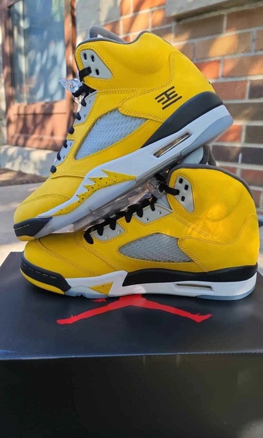 THE JORDAN 5 TOKYO 2025