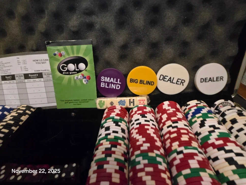 Professional Poker Set, Clay Chips image indicator(2)