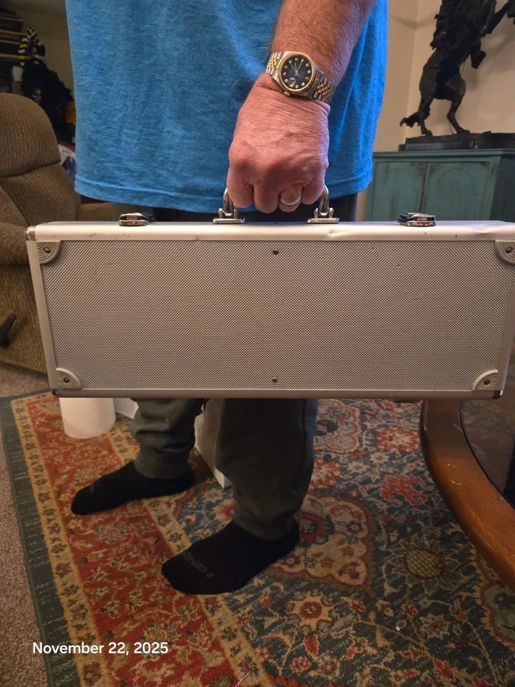 Professional Poker Set, Clay Chips image indicator(8)