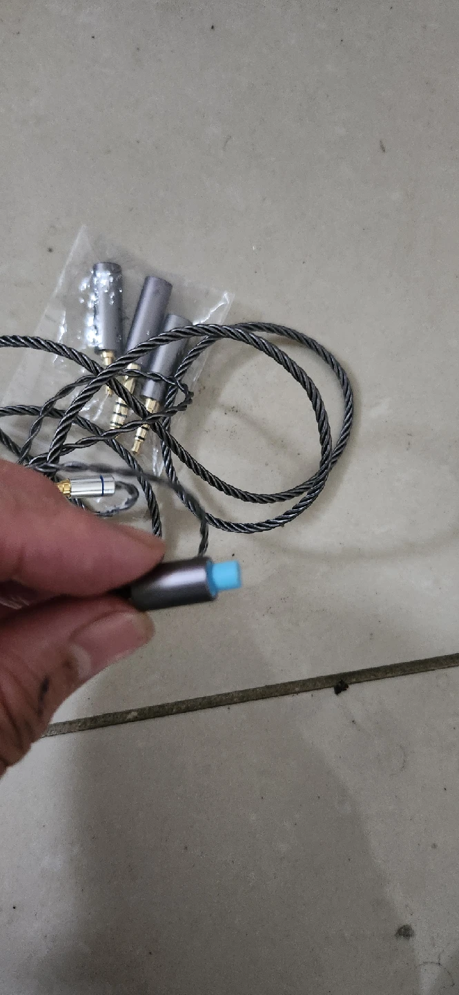 3.5/4.4 upgrade cable ES750/770H/W950/W990H adx5000,AP2000Ti - photo 3