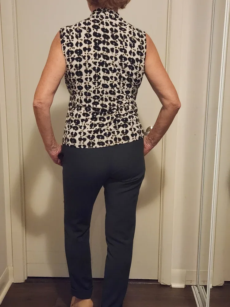 Zara black pents image indicator(2)