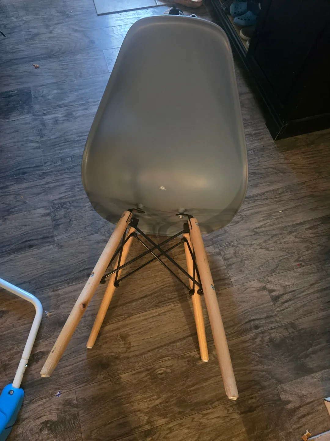 Grey Molded Plastic Dining Chair image indicator(2)