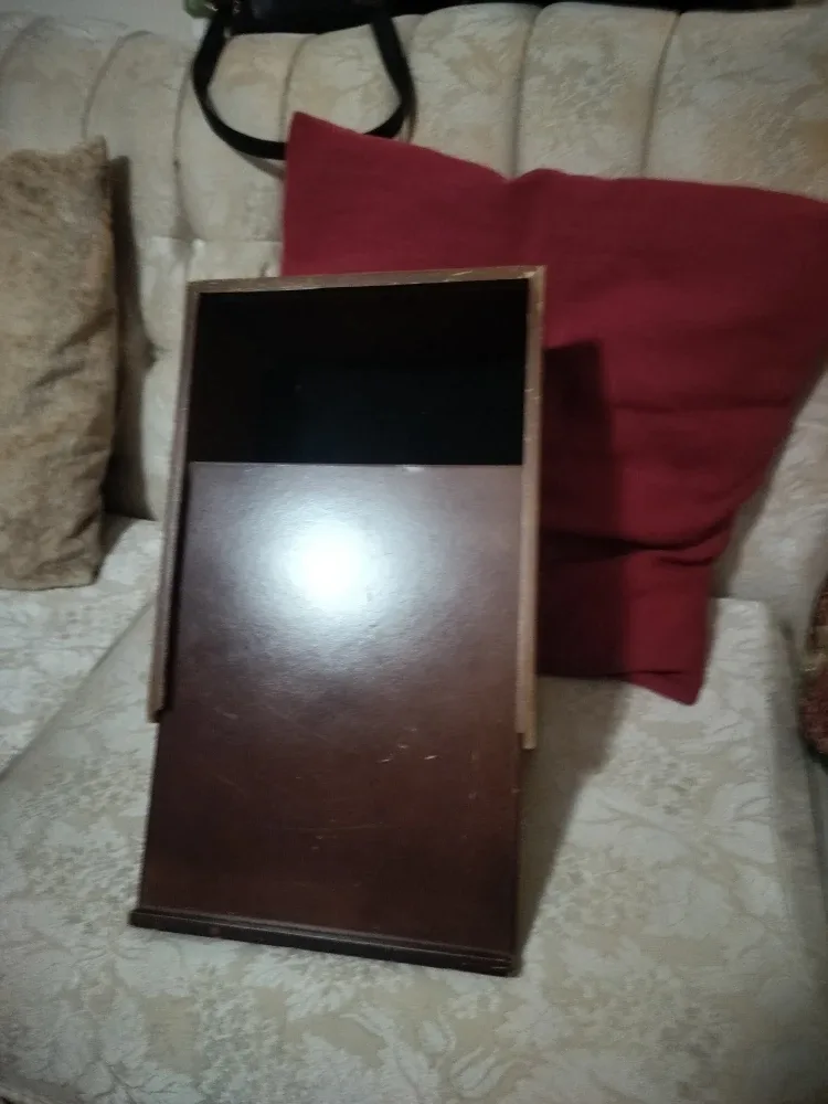 Brown Wooden Box image indicator(3)