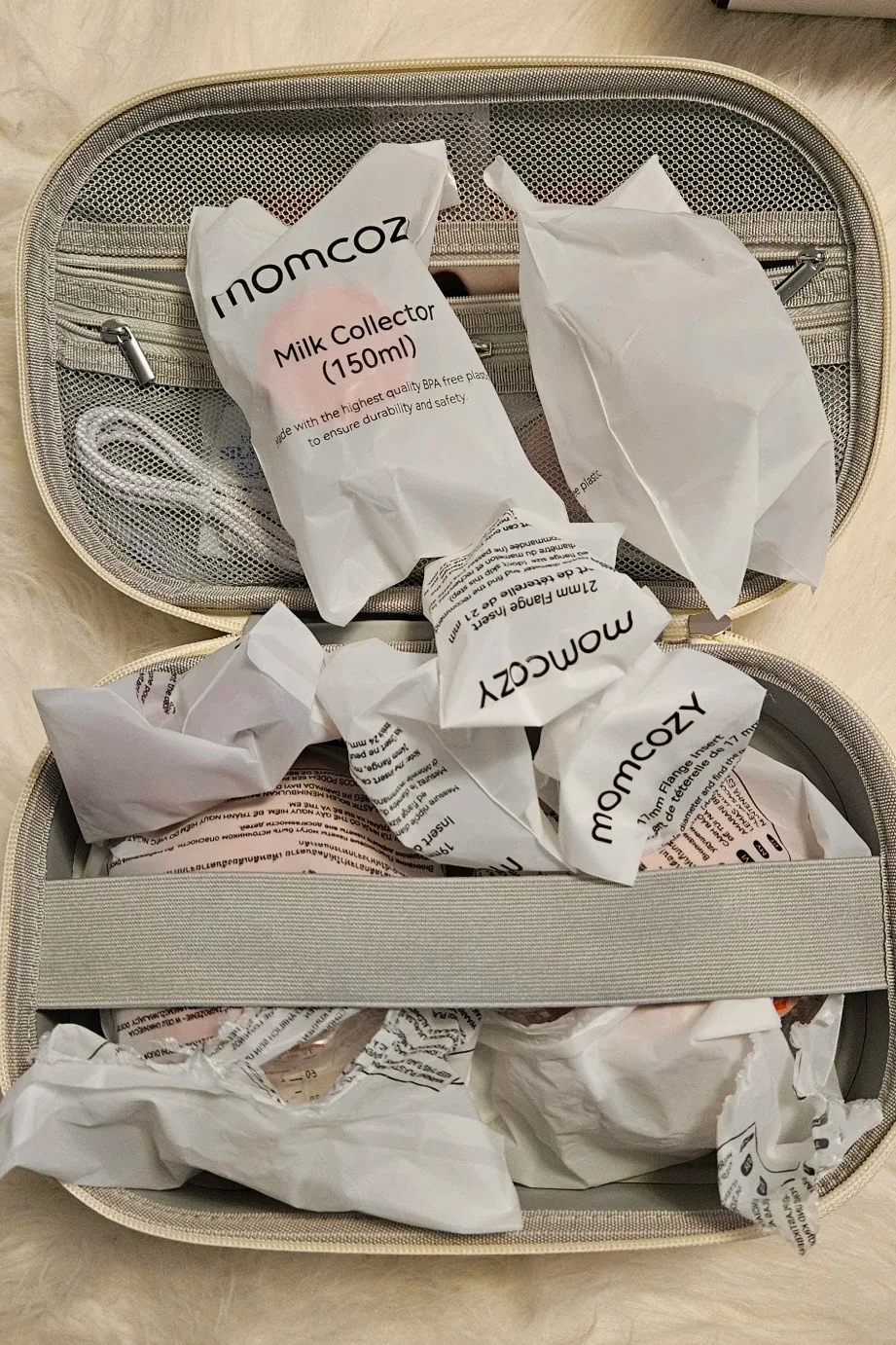 Momcozy Mobile Flow Breast Pump Set 2 Pumps image indicator(2)