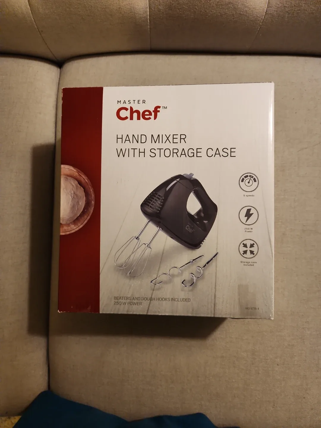Master Chef Hand Mixer with Storage Case