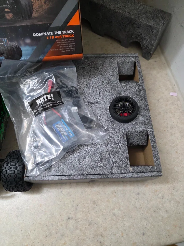 HAIBAOXING 18859E 1/18 4x4 RC Truck - New in box image indicator(8)