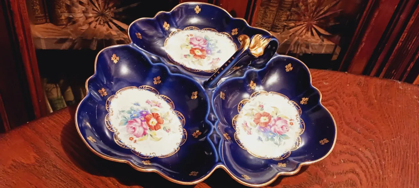 Echt Cobalt JLMENAU Porcelain 3 Sectional  Candy Tray image indicator(5)