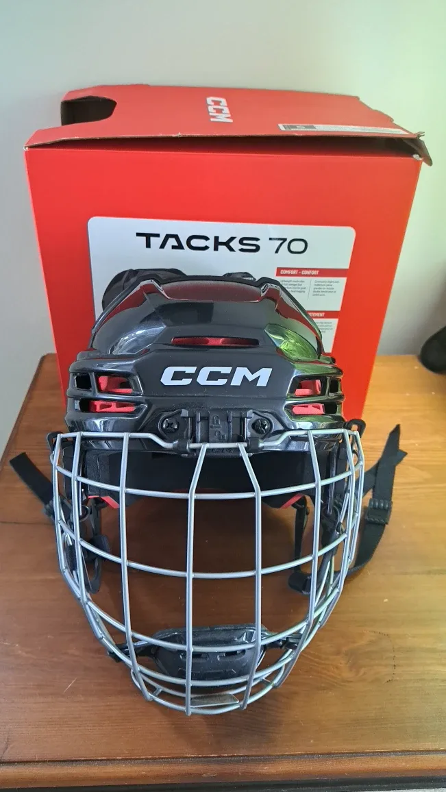 CCM Tacks 70 Hockey Helmet - Size Small image indicator(2)