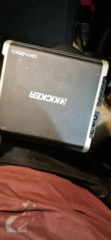 Kicker DXA250.1 Car Amplifier image indicator(2)