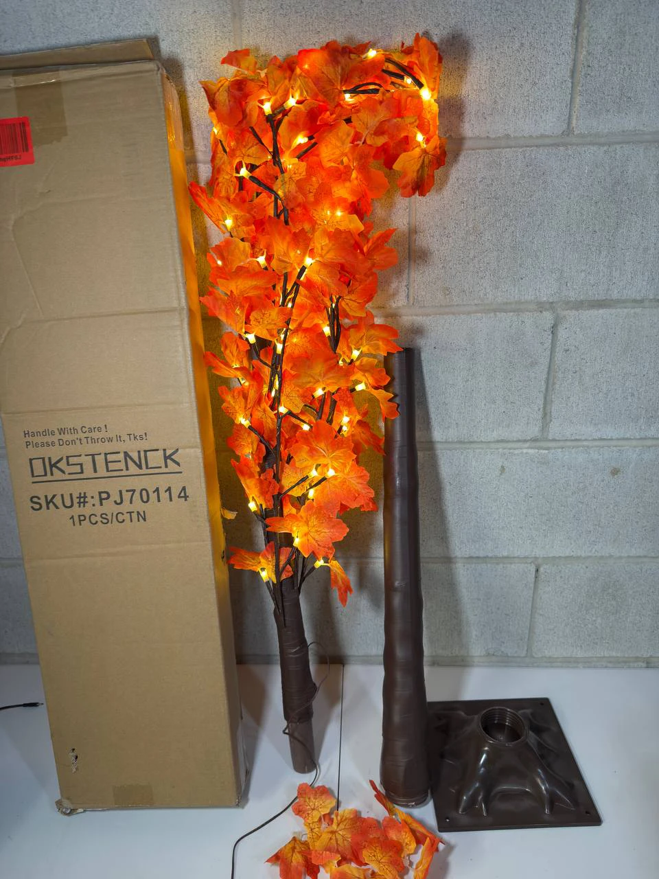 OKSTENCK 6FT Lighted Maple Tree 120LED - photo 3