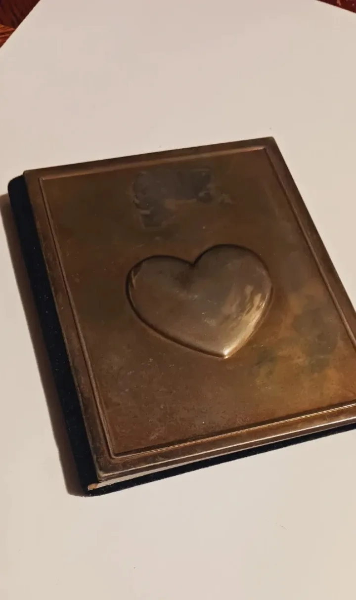Silver Plated Address Book with Heart Design thumbnail