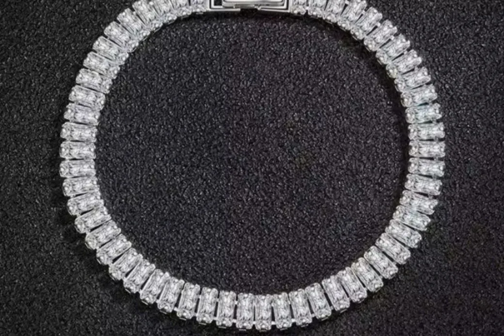 Tennis Bracelet image indicator(3)