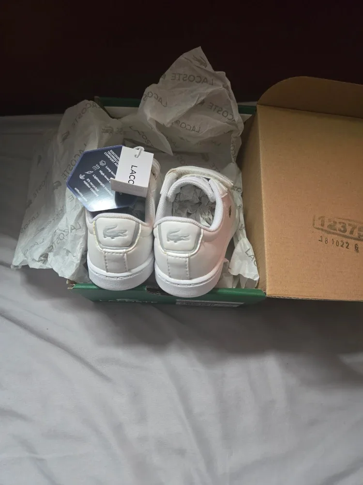 New Kids Lacoste Carnaby EVO White Shoes - Size 7.5 image indicator(5)