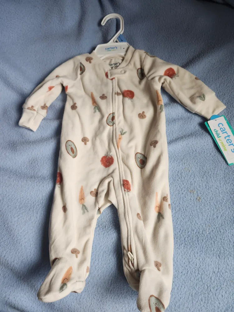 Carter's 0-3M Baby Sleeper - New with Tags