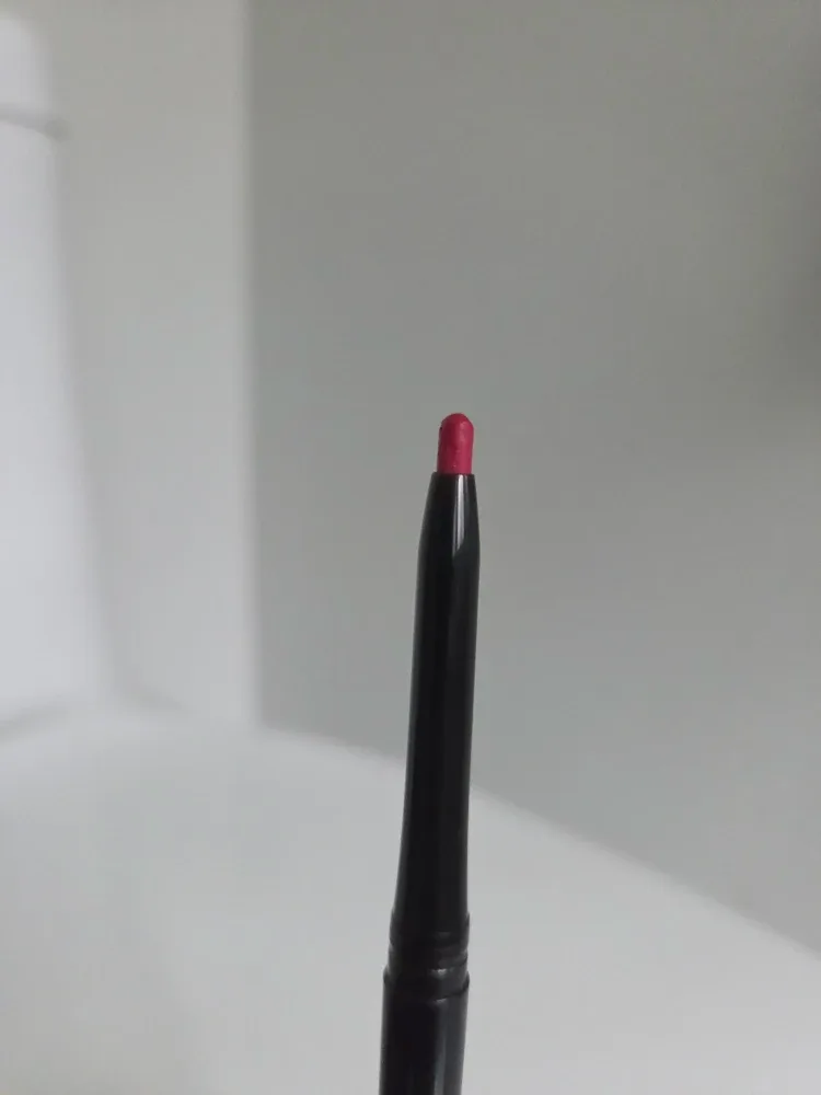 Lancome Mini Lipstick - Matte 378 & Lancôme Lip liner image indicator(8)
