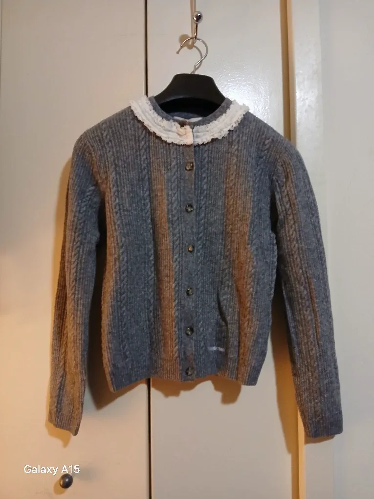Cardigan Size 8 image indicator(2)