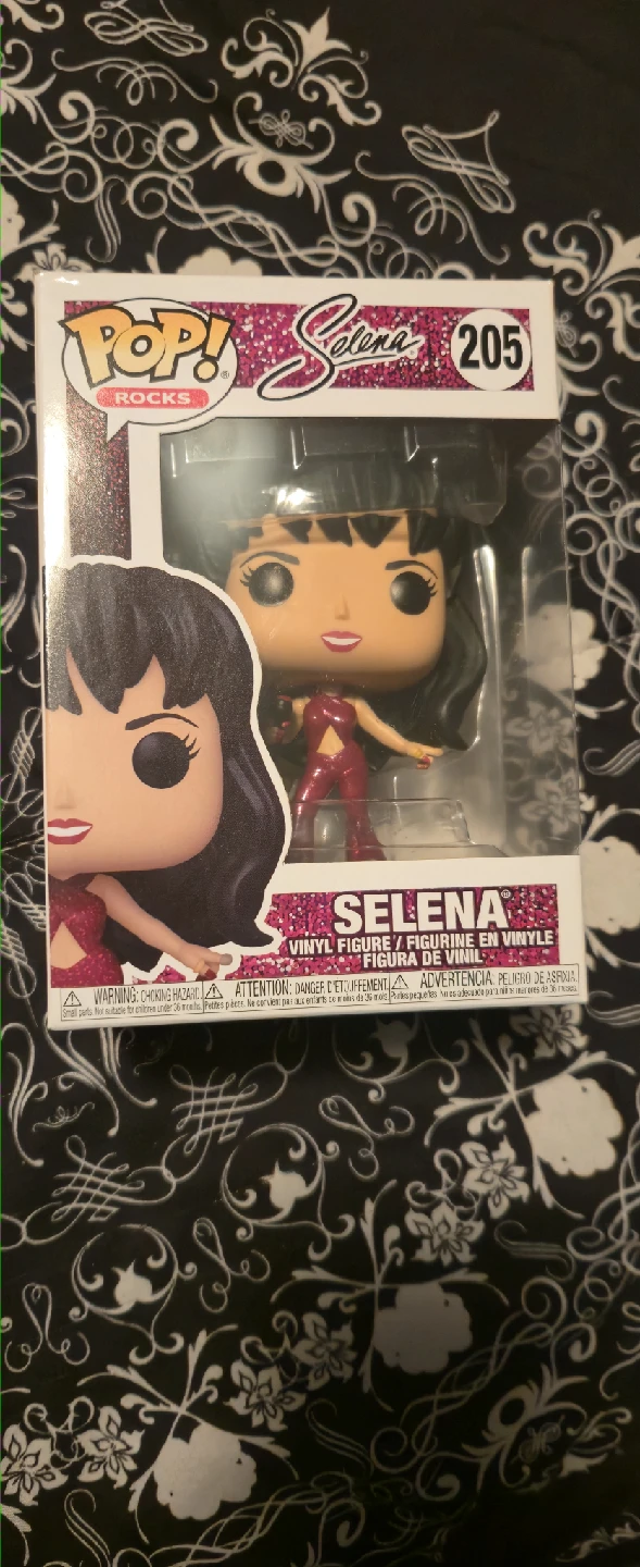 Funko Pop! Rocks: Selena #205 Vinyl Figure