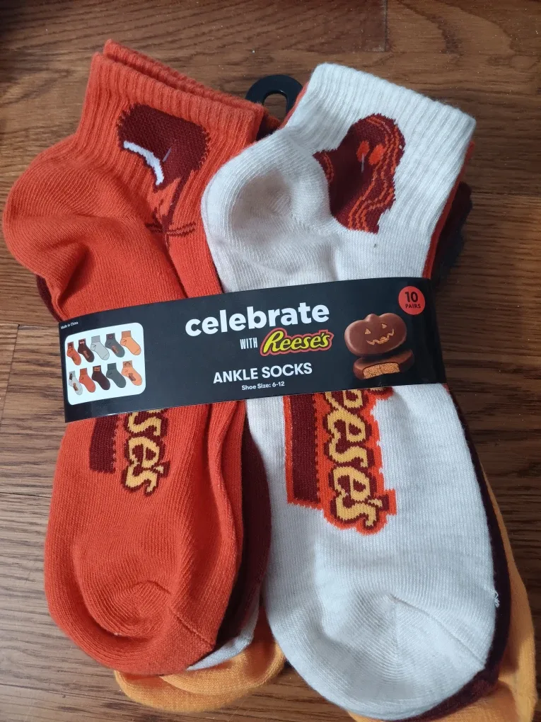 LoAnkle Socks (Size 6-12)