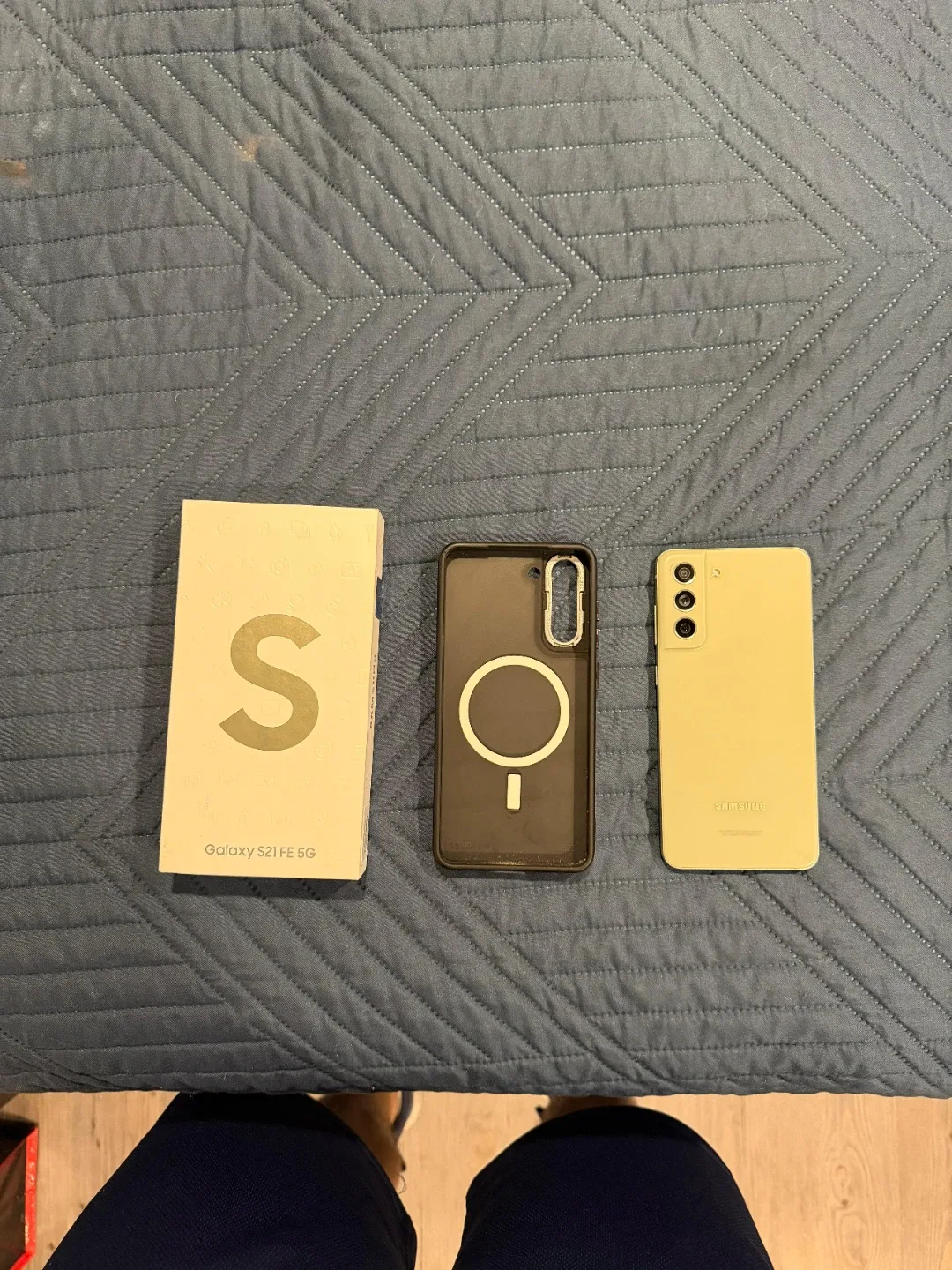 Samsung Galaxy S21 FE 5G - 256 GB, Green color image indicator(4)