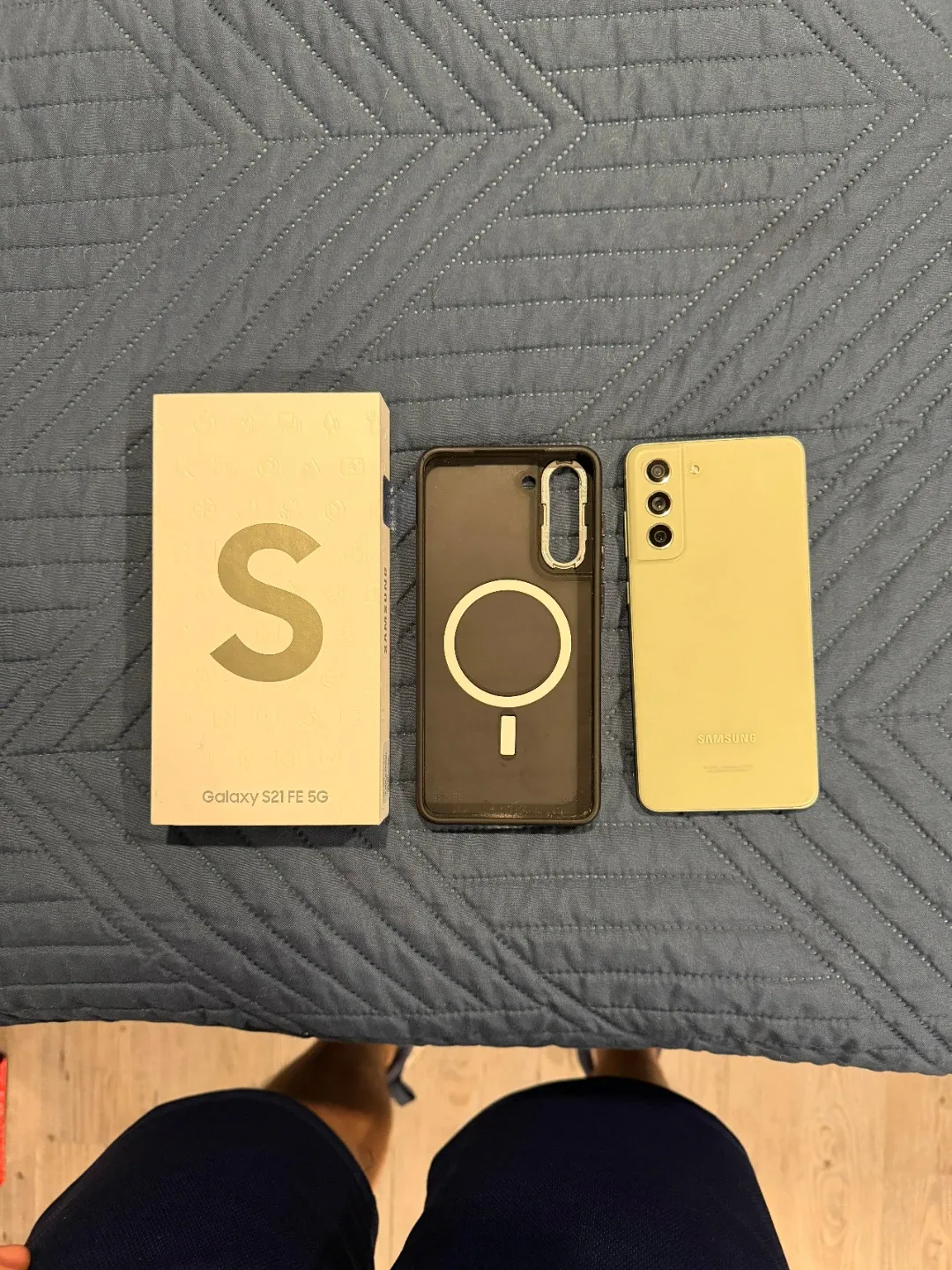 Samsung Galaxy S21 FE 5G - 256 GB, Green color image indicator(8)