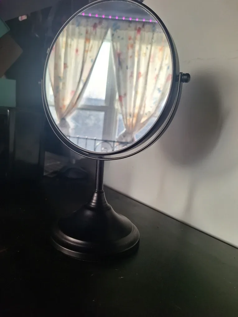 Black Vanity Mirror image indicator(2)