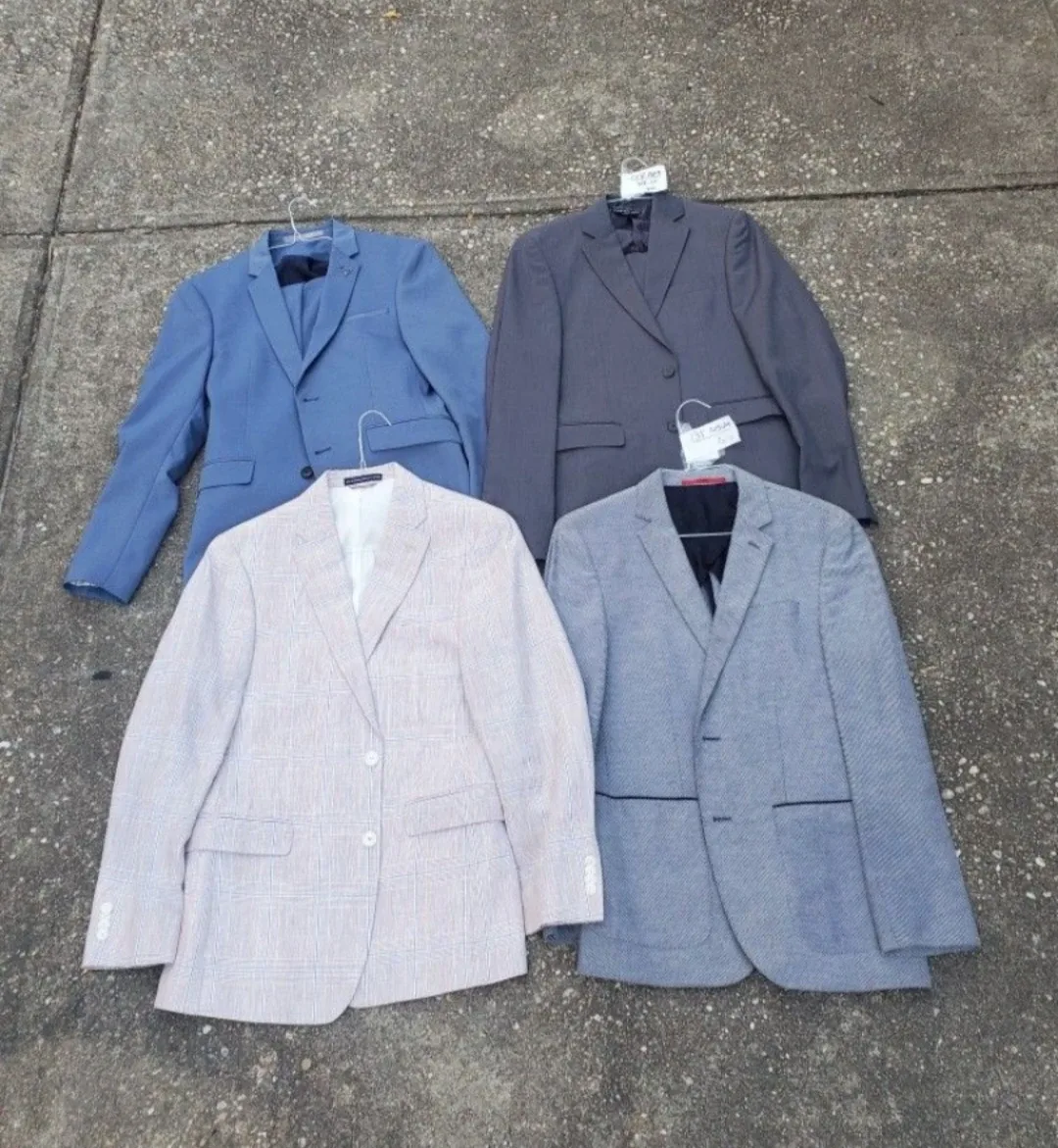 2 suits 2 jackets size 38 regular (medium)
