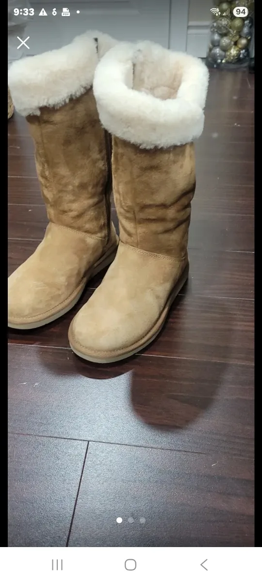 UGG Classic Tall Boots, Size 6