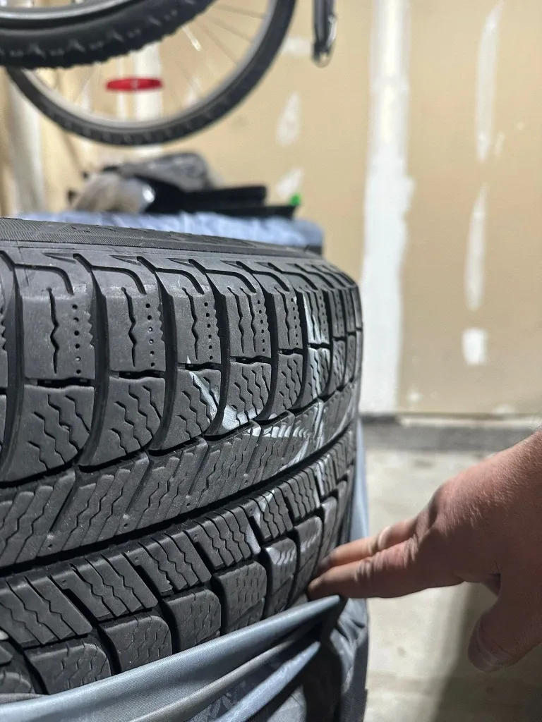 Michelin X-Ice Snow Winter Tires 205/60R16