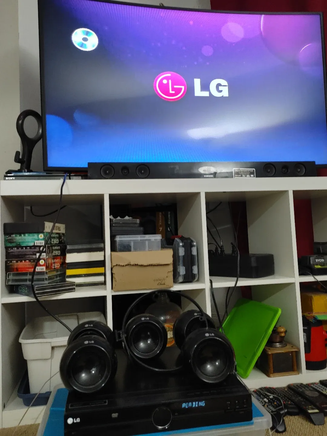 LG surround sound LCD TV image indicator(7)