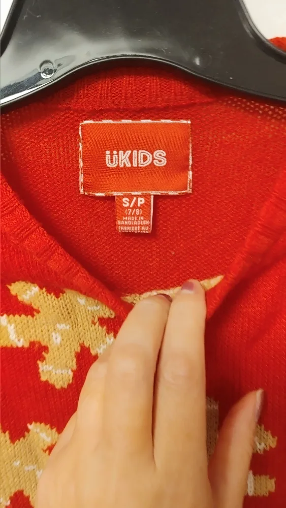 KIDS Red Gingerbread Sweater - Size S (7/8) image indicator(2)