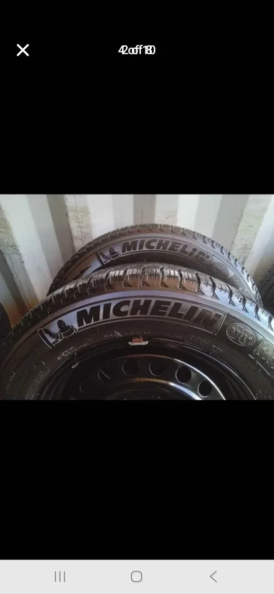 Set of 4 MICHELIN Winter Tires with Rims – 215/60R16 image indicator(7)