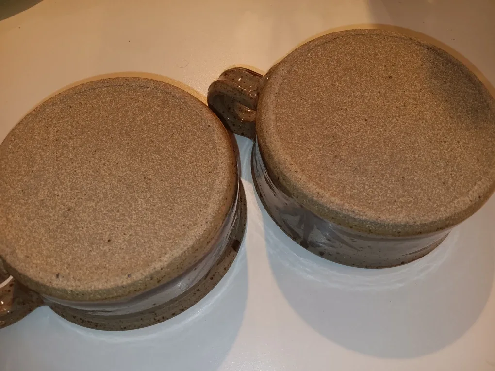 Handmade Ceramic Bowls - Set of 2 image indicator(2)