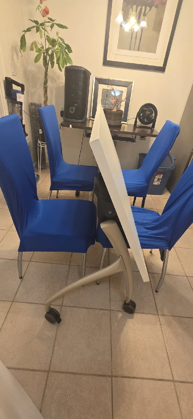 Folding Training Table on Wheels image indicator(4)