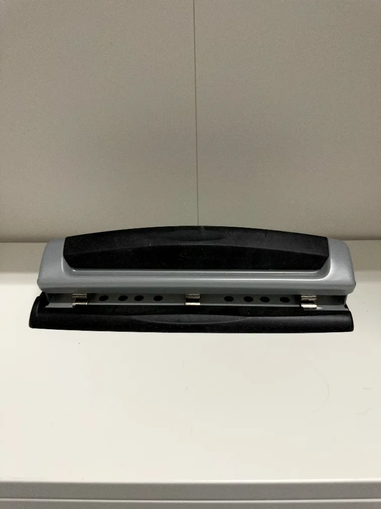 Hole Punch - Office Supply thumbnail
