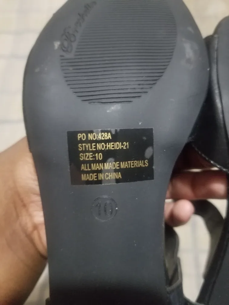 Breckelle's Black Heeled Sandals, Size 10 image indicator(6)