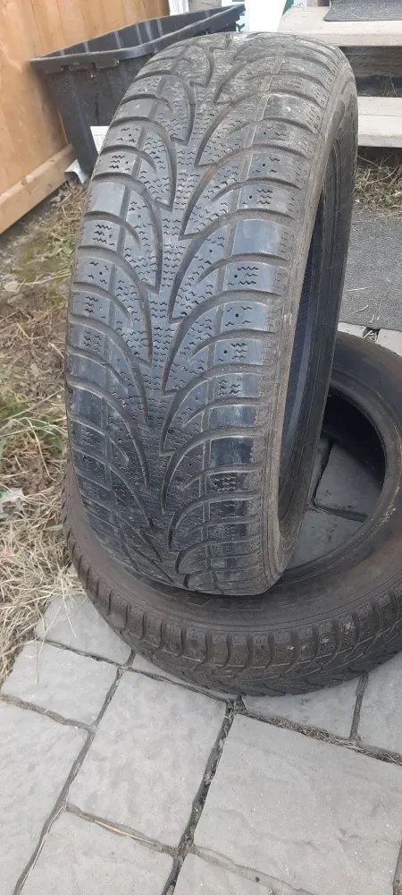 Used Tire - 225/65R17