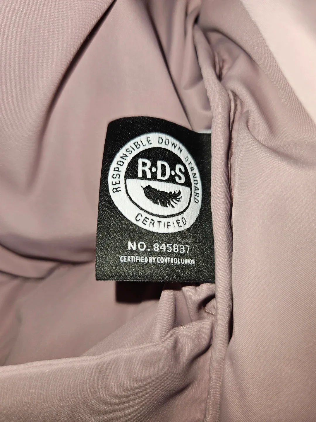 Aritzia Cloud Puff Puffer Jacket Pink image indicator(2)