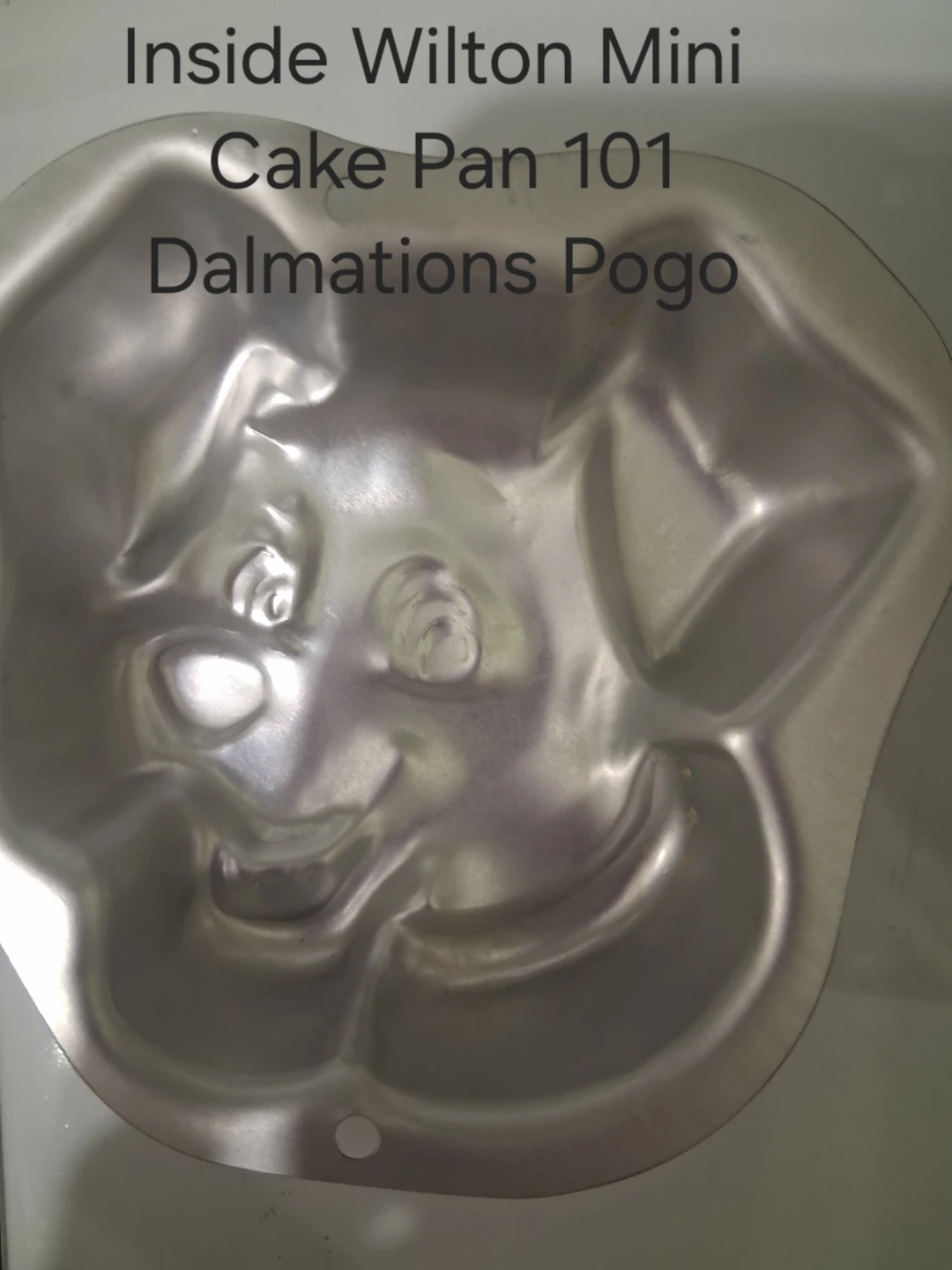Wilton Mini Cake Pans - Winnie the Pooh & Pogo - photo 4