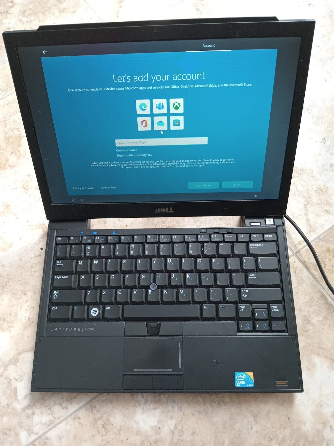 Windows 10 Dell & HP Laptops image indicator(2)