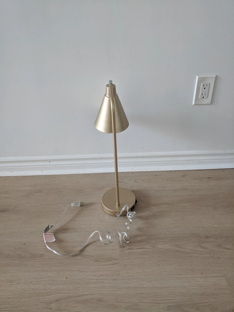 Gold Desk Lamp with USB Port - photo 4