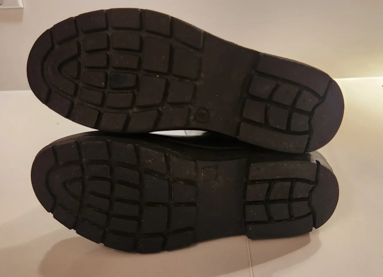 Black Rain Boots Size 6 (fit is small) image indicator(6)