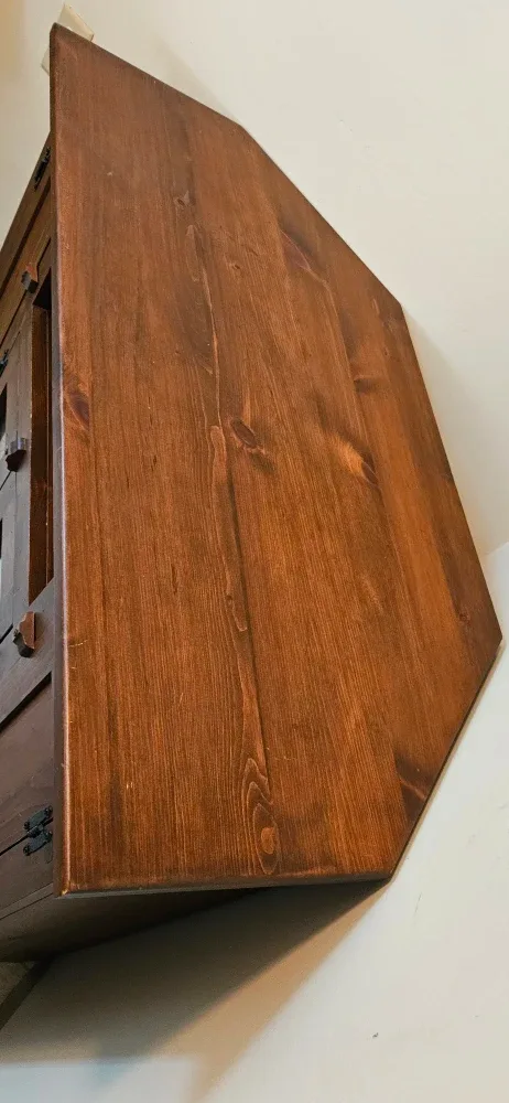 Dining room furniture/Dinner ware storage image indicator(4)