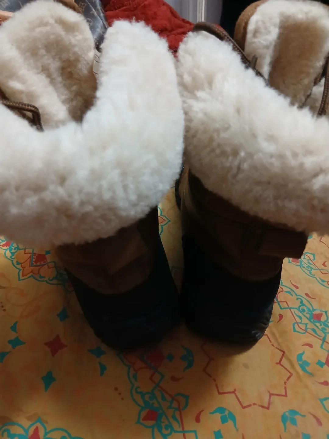 UGG Australia Brown Leather Winter Boots image indicator(6)