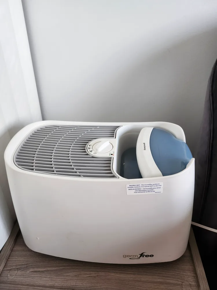 Honeywell Germ Free Humidifier thumbnail