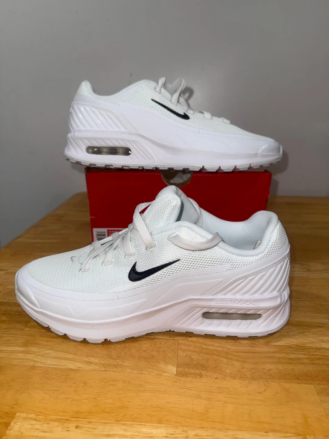 Nike Air Max Portal, Women's size 9.5