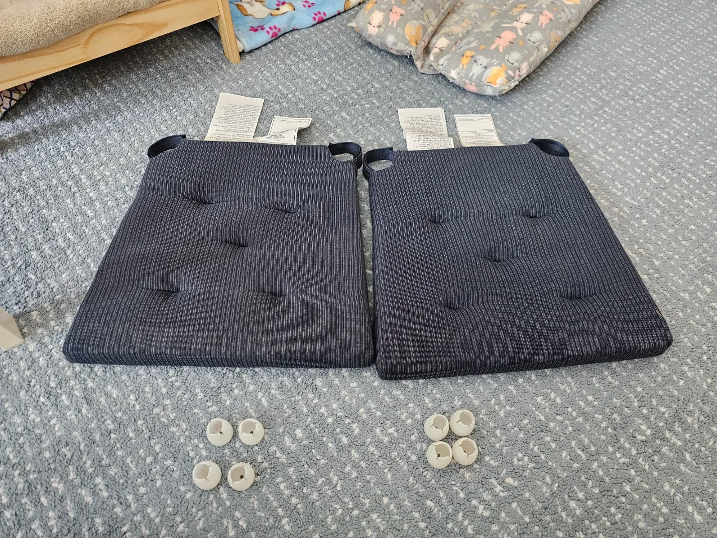 2 Ikea Seat Cushions thumbnail